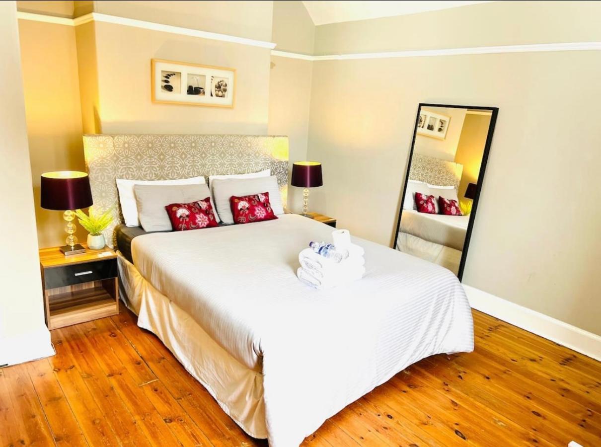 Leith Walk Villa Budget Guest House Edimburgo Esterno foto