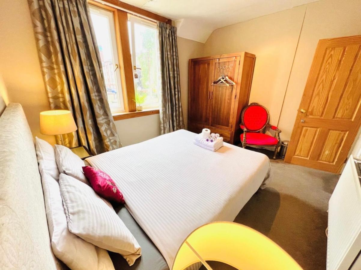 Leith Walk Villa Budget Guest House Edimburgo Esterno foto