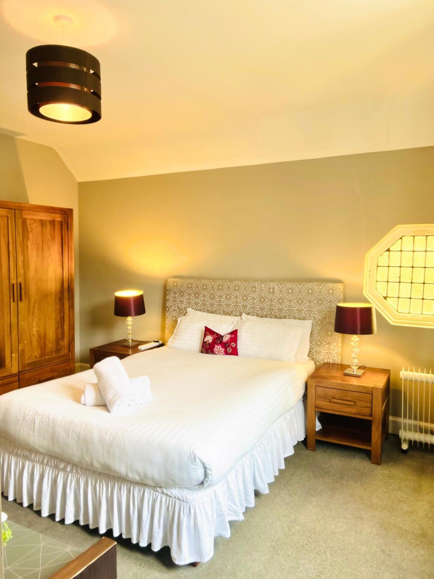 Leith Walk Villa Budget Guest House Edimburgo Esterno foto